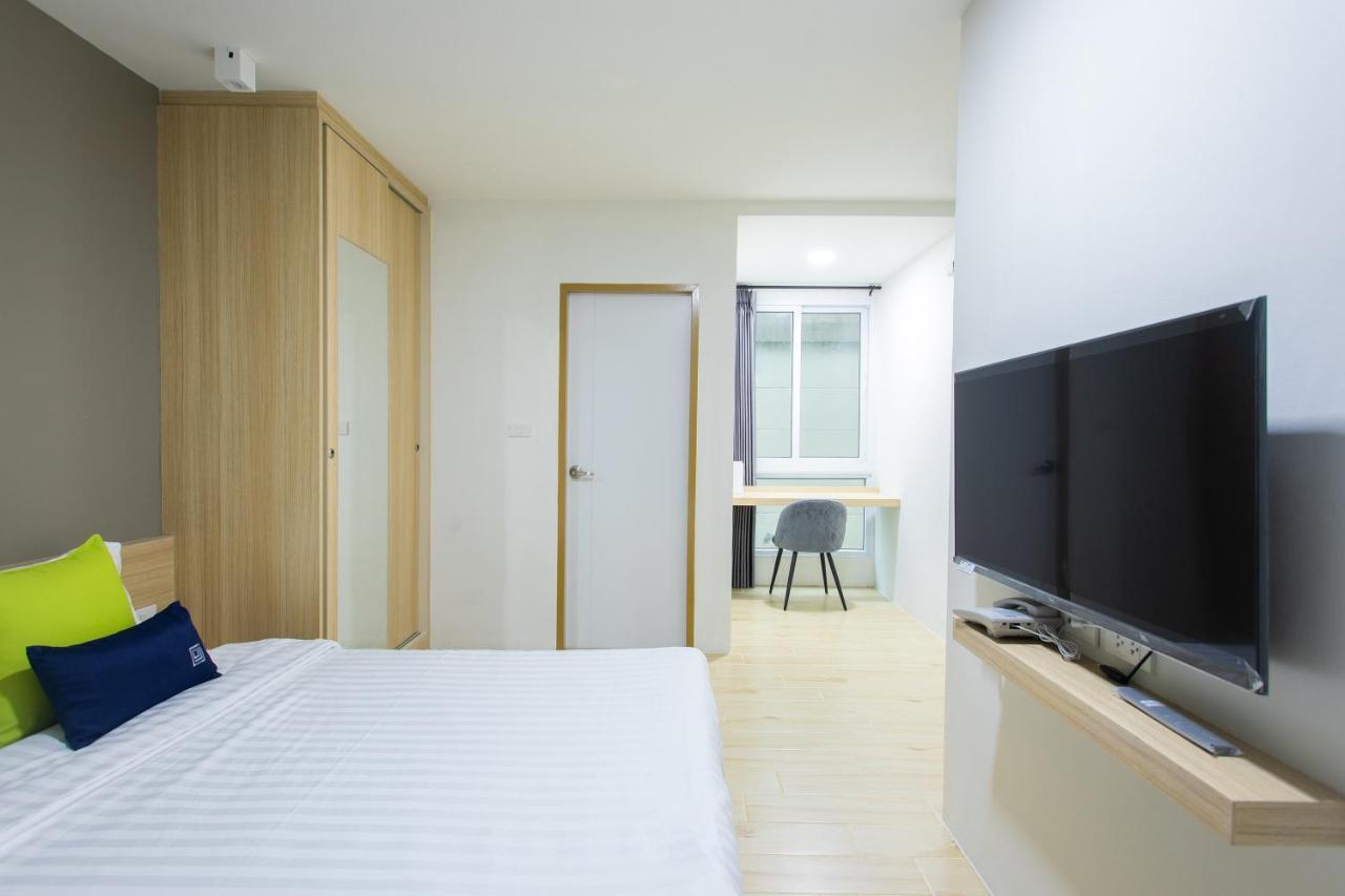 Zayn Express & Suites Bangkok Buitenkant foto