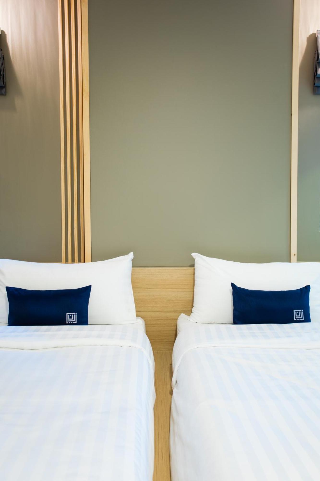 Zayn Express & Suites Bangkok Buitenkant foto